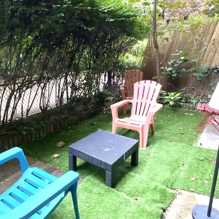 Beautiful T2 With Garden - Near Park Appartement