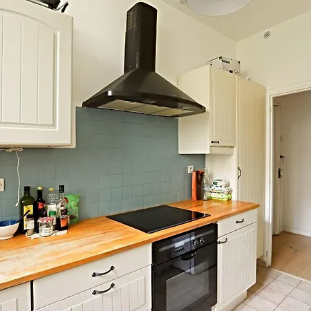 Appartement Beautiful T2 With Garden - Near Park *